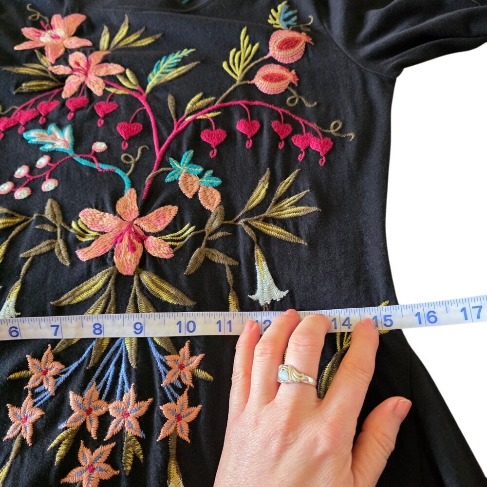 Johnny Was NWT Amarylla Embroidered Cotton Knit Midi Dress XS - Picture 16 of 16